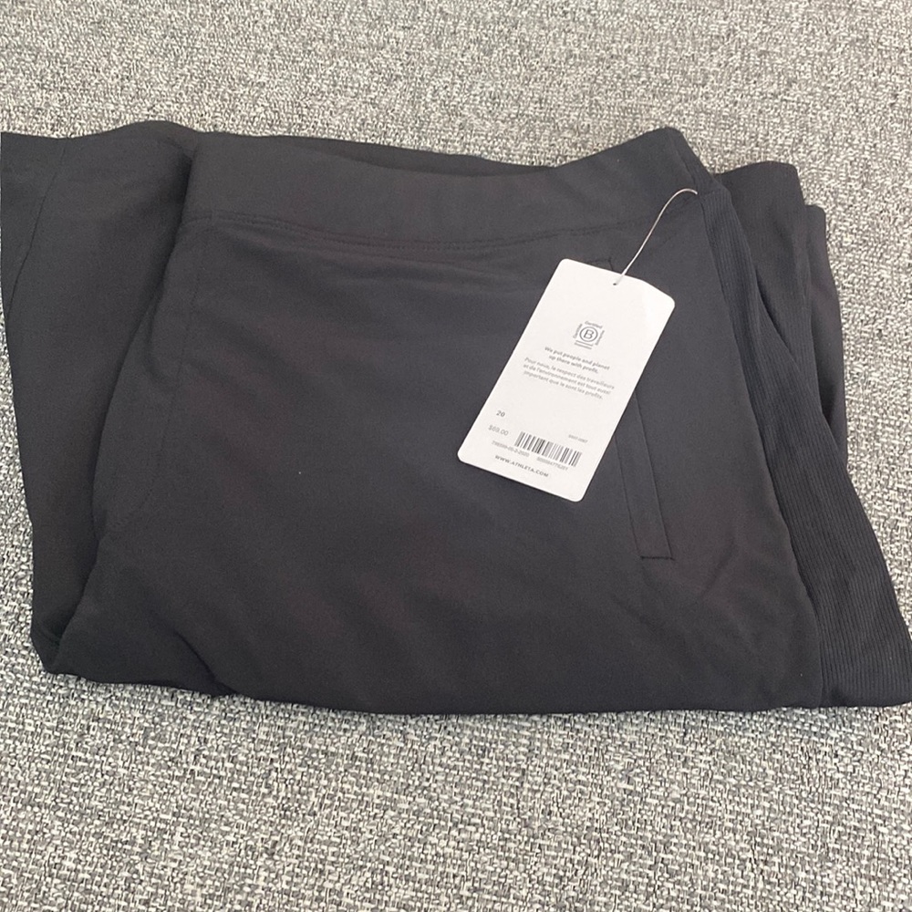 Athleta Brooklyn Bermuda Short Size 20